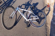 Ciclista morreu no local