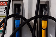 PL quer obrigar mangueiras transparentes em postos de gasolina do DF