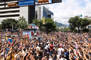 Ato de oposição a Nicolás Maduro, em Caracas, nesta terça-feira (30/7)