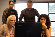 A série é protagonizada por Malvino Salvador e Bárbara Reis 