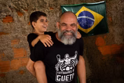Segundo Marcelo, o tratamento canabidiol proporcionou avanços na qualidade de vida de Arthur, diagnosticado com TEA, nível de suporte 3