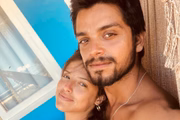 O casal encontrou um tubarão durante mergulho recentemente