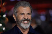 O ator faz parte do elenco de The Continental, nova série do Starz