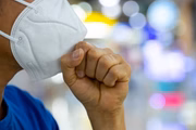 Após os casos de gripe se alastrarem no Rio de Janeiro e na Bahia, os estados de São Paulo, Espírito Santo e Minas Gerais também estão em alerta contra os vírus da família influenza