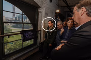 Acompanhado do ajudante de ordens, Bolsonaro visita museu em Dallas, nos Estados Unidos, em 2019