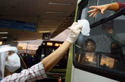 Governo iniciou entrega de máscaras N95 a usuários de ônibus da capital e região metropolitana