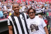 Herick e Maria Cecília, neto e filha de Garrincha
