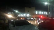 Rua em frente à igreja onde ocorreram as mortes
