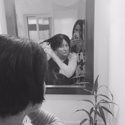 A atriz ficou conhecida por dar vida à Brenda Walsh em Barrados no Baile
