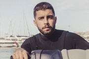 Surfista, pai de três e ex de Piovani. Scooby promete divertir BBB22
