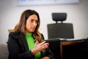 No mês seguinte, em março, a deputada Flávia Arruda (PL-DF), também do Centrão, assumiu a Secretaria de Governo da Presidência, responsável pela articulação do Executivo com o Congresso Nacional e também pela liberação de emendas parlamentares