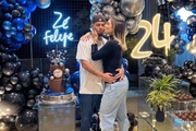 Zé Felipe comemora 24 anos com sua mulher, Virgínia Fonseca