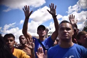 Manifestantes se reuniram no Eixo Monumental na Marcha para Jesus 