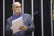 O deputado federal Sargento Fahur, que citou líder do PCC em podcast