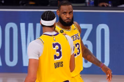 Anthony Davis e LeBron James