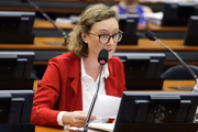 Maria do Rosário (PT) é eleita prefeita em Porto Alegre
