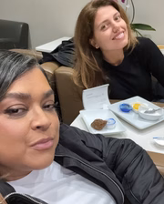 Preta GIl e a amiga, Malu Barbosa posam juntas 