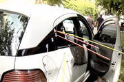 Perícia no carro em que a vereadora Marielle Franco foi assassinada