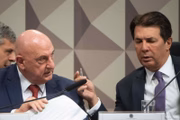 General do Exército Gonçalves Dias e deputado Arthur Maia durante depoimento à CPMI do 8 de janeiro