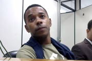 Robinho durante audiência de custódia na Justiça Federal em Santos