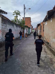 Uma delas relatou ter se surpreendido com até 10 transferências de R$ 10 mil da própria conta