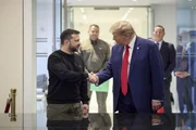 Trump chama Zelensky de 'ditador' e alerta sobre perda da Ucrânia