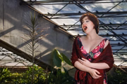 Antes de seguir carreira como cantora lírica, ela fez aula de piano