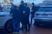 Policiais no hotel
