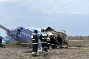 25 de dezembro –Acidente aéreo envolvendo um Embraer E-190 mata ao menos 38 pessoas e deixa outras 29 feridas no Cazaquistão