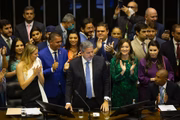A cerimônia de posse dos 513 deputados federais eleitos precisou ser suspensa após o ex-senador Benedito de Lira, pai do presidente da Câmara dos Deputados, Arthur Lira (PP-AL), passar mal.