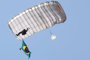 Demonstração operativa dos fuzileiros militares exercito navais da operação Formosa durante agenda do presidente bolsonaro 13