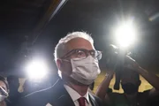 Relator da CPI da Covid, Renan Calheiros, em entrevista à imprensa