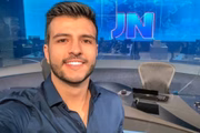 Matheus foi o primeiro jornalista assumidamente homossexual a apresentar o JN