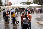 Espera na fila em Goiânia para testagem da Covid
