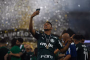 Rony comemora título da Libertadores