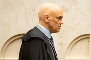 Alexandre de Moraes é o relator do inquérito do golpe no STF