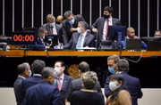 Presidente da Câmara, Arthur Lira, no plenário