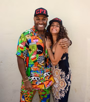 Domitila Barros e Fred Nicácio visitaram o Complexo do Alemão