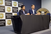 Polícia Civil de Alagoas fez coletiva de imprensa sobre o assalto ao apartamento de Carlinhos Maia e Lucas Guimarães