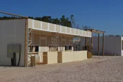 Vila gastronômica do Na Praia 22 sendo erguida 