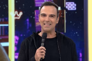 Tadeu Schmidt na final do BBB23