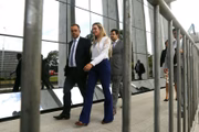 Celina deixa o edifício do TJDFT