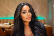 Tabby Brown, ex-coelhinha da Playboy