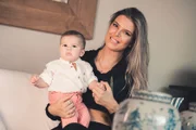 Raquel Jones, Júlia Portella e Caio Nabuco são os padrinhos de João Guilherme