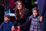 Príncipe Louis, Kate Middleton e princesa Charlotte
