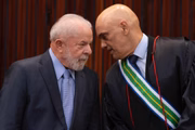 Líder do governo Lula, Jaques Wagner provocou saia-justa ao votar a favor da PEC que limitou decisões monocráticas do STF