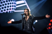 Mas Sandy gosta de cantar sozinha