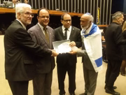 Líder religioso, Amilton Gomes, foi homenageado no Congresso e participou de criação de Frente Parlamentar