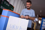 O presidente do Conselho Comunitário de Segurança (Conseg) do Itapoã, Alessandro dos Santos, defendeu o modelo de gestão compartilhada. "A intenção é promover um ambiente mais seguro e com disciplina", disse