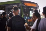 Transporte público gratuito valerá apenas aos domingos e feriados